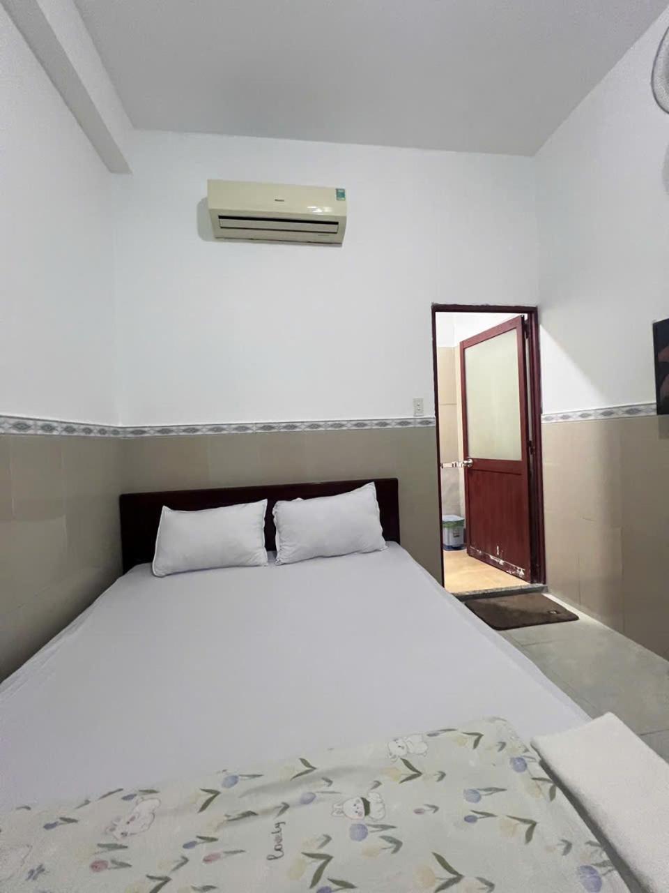 Aparthotel Khach San Doan Gia Ho-Chi-Minh-Stadt Exterior foto
